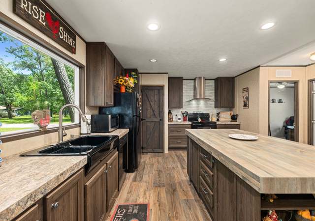 Property at 130 Lexington, Livingston, TX 77351, 3 beds, 2 baths