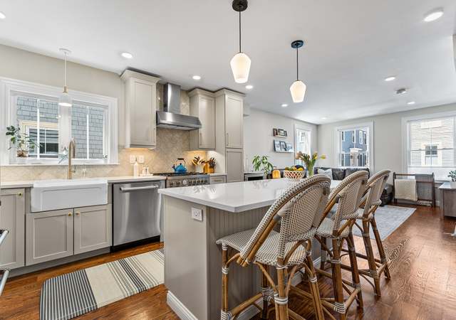 Photo of 67 Pearl St #1, Boston, MA 02129