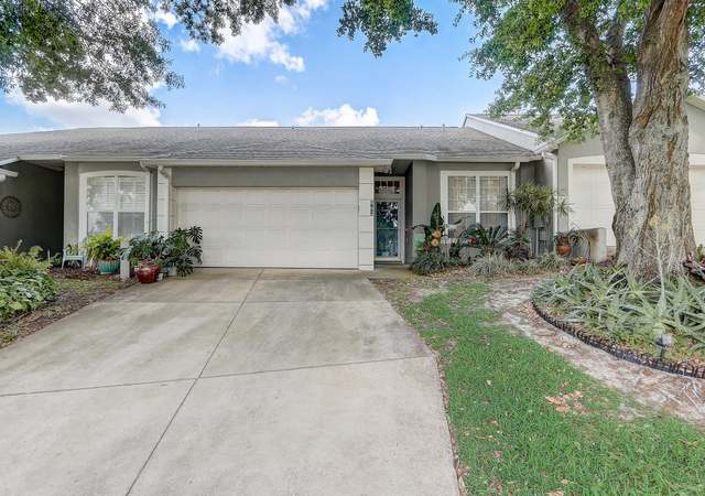 Property at 682 Lexington Dr, Clermont, FL 34711, 2 beds, 2 baths