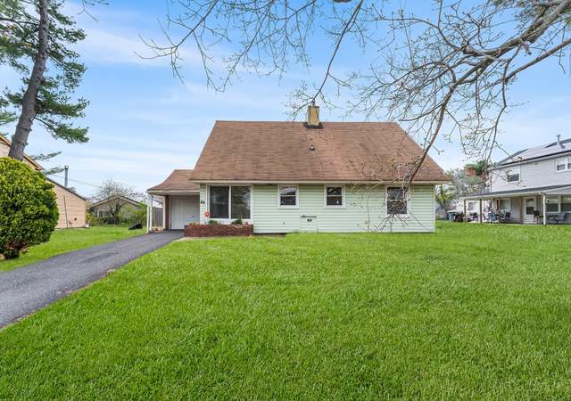 Property at 89 Brooklawn Dr, Willingboro, NJ 08046, 4 beds, 2 baths