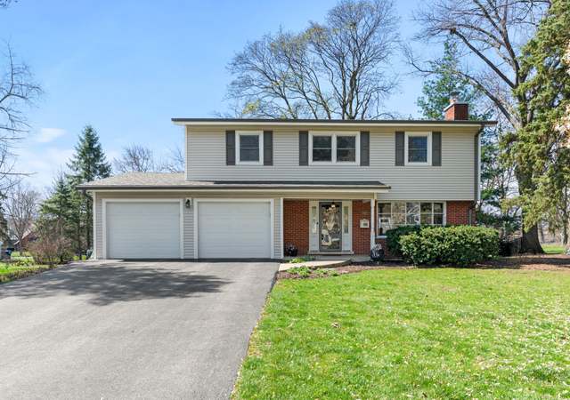 Property at 752 Ralph Ct, Wheaton, IL 60187, 4 beds, 2.5 baths
