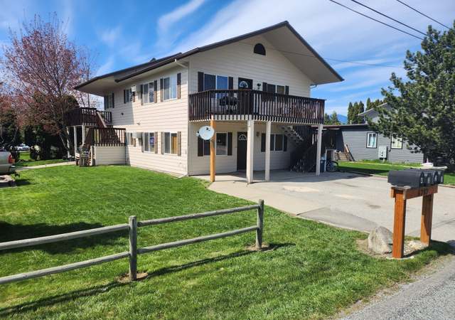 Property at 6787 Badger St, Bonners Ferry, ID 83805, 8 beds, 4 baths