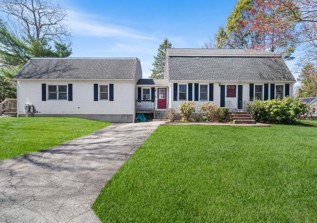 Property at 40 Emilissa Ln, Weymouth, MA 02188, 4 beds, 3 baths