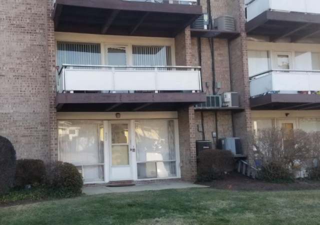 Property at 507 Wilson Bridge Dr Unit 6706A-2, Oxon Hill, MD 20745, 1 bed, 1 bath