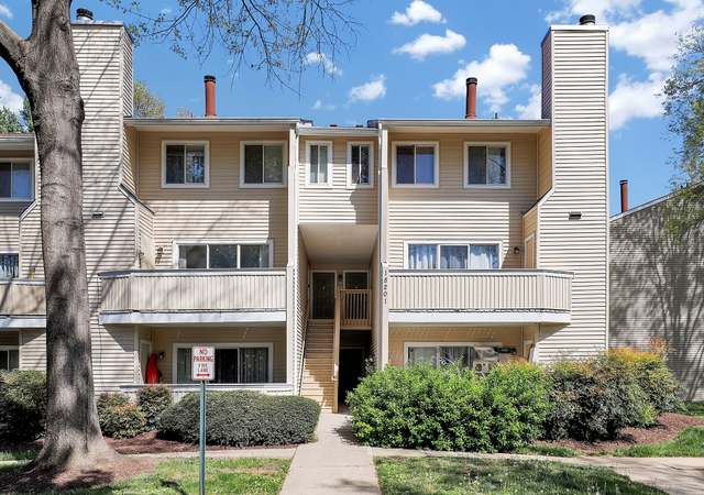 Property at 18201 Chalet Dr Unit 11-114, Germantown, MD 20874, 2 beds, 2.5 baths