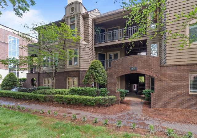 Photo of 1109 E Morehead St #22, Charlotte, NC 28204
