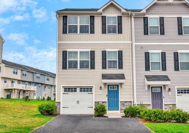 Property at 17 Bristoe Station Rd, Taneytown, MD 21787, 3 beds, 2 baths