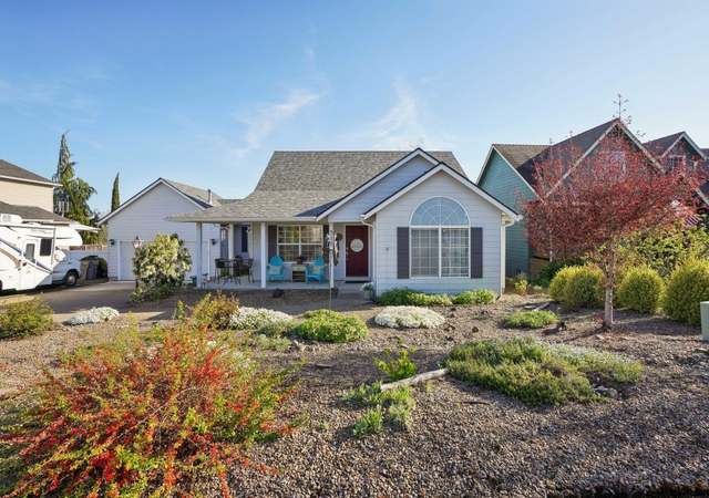 Property at 311 NW Foxglove St, Dallas, OR 97338, 3 beds, 2 baths