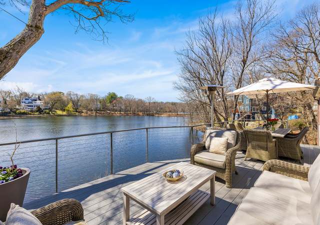 Property at 11 Chesterford Rd E, Winchester, MA 01890, 4 beds, 3.5 baths