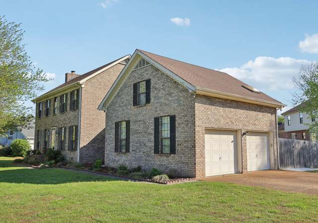 Property at 4205 Saddlebrooke Pl, Hermitage, TN 37076, 3 beds, 2.5 baths