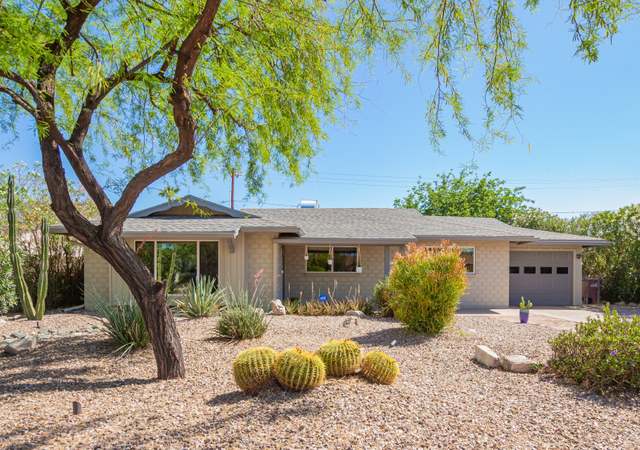 Property at 8313 E Camelback Rd, Scottsdale, AZ 85251, 3 beds, 2 baths