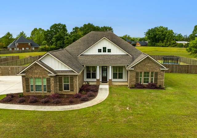 Property at 10720 Leesburg Pike, Daphne, AL 36526, 5 beds, 3 baths