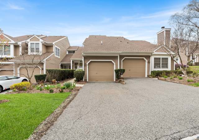 Photo of 93 N Edgewood Rd, Bedminster Twp., NJ 07921-1650