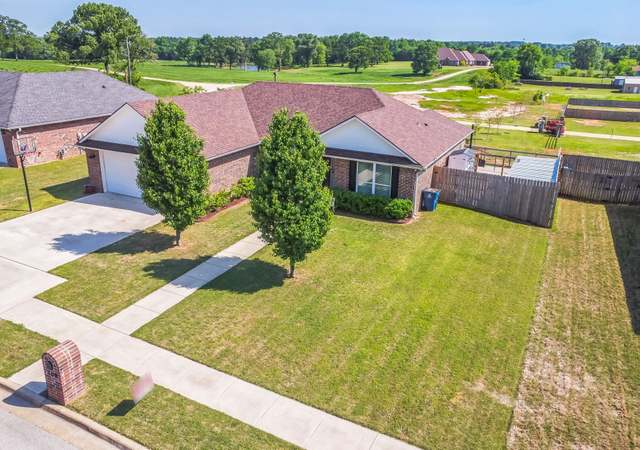Property at 709 Jaxon Dr, Whitehouse, TX 75791, 4 beds, 2 baths