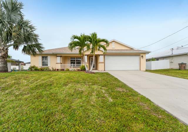 Property at 206 NW 3rd Pl, Cape Coral, FL 33993, 3 beds, 2 baths