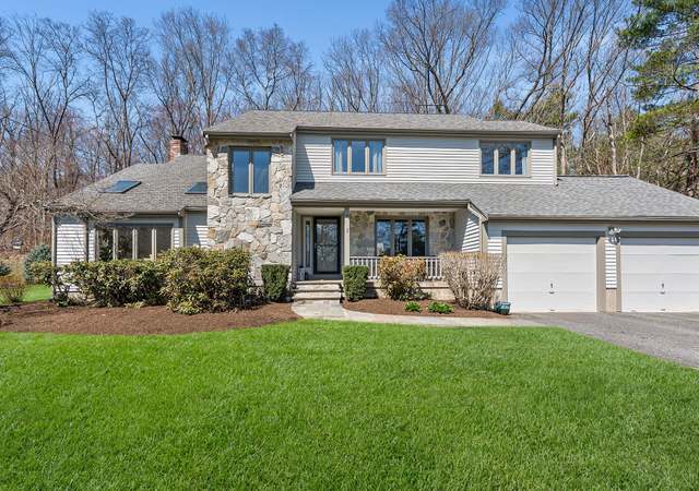 Photo of 2 Claudette Cir, Framingham, MA 01701
