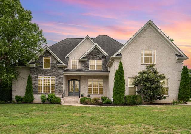 Property at 2804 Battleground Dr, Murfreesboro, TN 37129, 5 beds, 5 baths