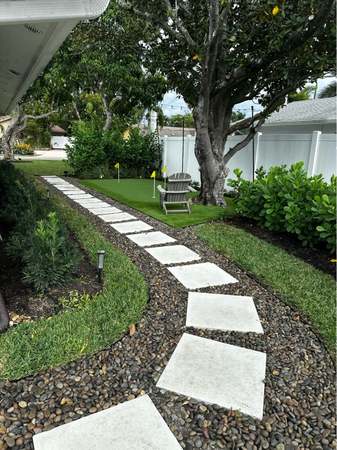 Property at 224 Viking Way, Naples, FL 34110, 3 beds, 2 baths