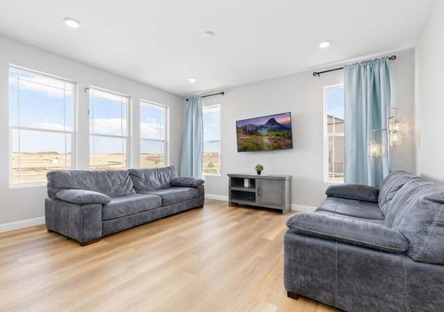 Photo of 1679 Stable View Dr, Castle Pines, CO 80108