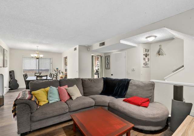 Property at 9540 Sepulveda Blvd #13, North Hills, CA 91343, 2 beds, 2.5 baths