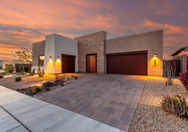 Property at 1330 E Monte Way, Phoenix, AZ 85042, 4 beds, 3.5 baths