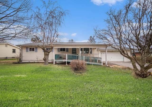 Property at 2771 Park Dr, Adrian, MI 49221, 3 beds, 2 baths