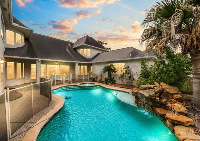 Property at 13602 Copeland Oaks Blvd, Cypress, TX 77429, 5 beds, 5.5 baths