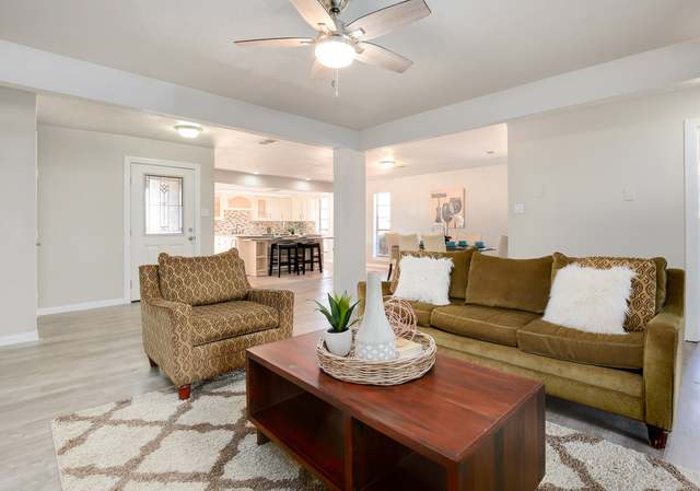Photo of 4234 Blackheath Rd, Dallas, TX 75227