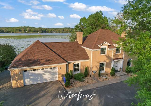 Photo of 18505 Cabin Rd, Triangle, VA 22172