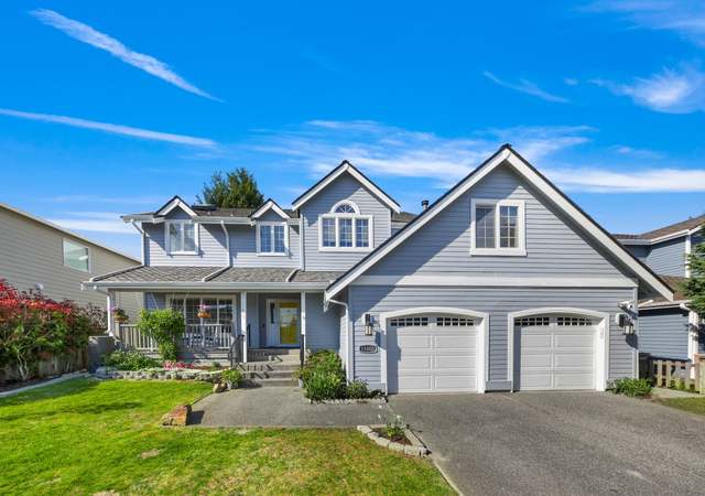 Property at 11800 SE 198th St, Kent, WA 98031, 4 beds, 2.5 baths