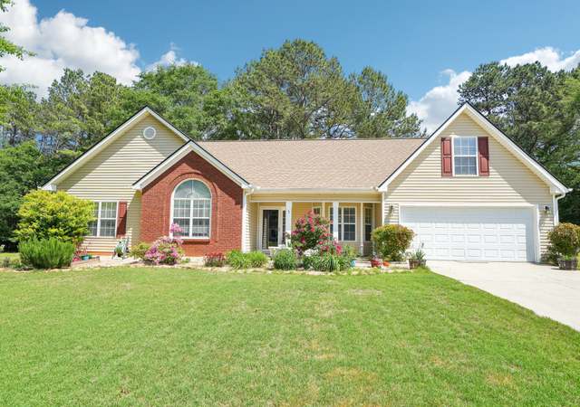 Property at 20 Queensland Ln, Covington, GA 30016, 3 beds, 2 baths