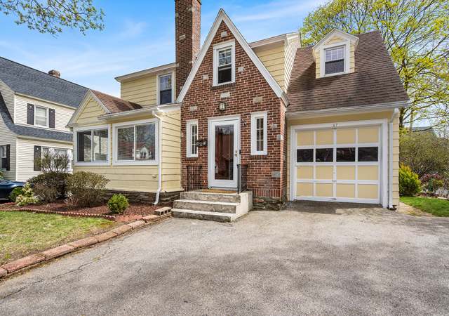 Property at 47 Monroe Ave, Worcester, MA 01602, 4 beds, 1.5 baths