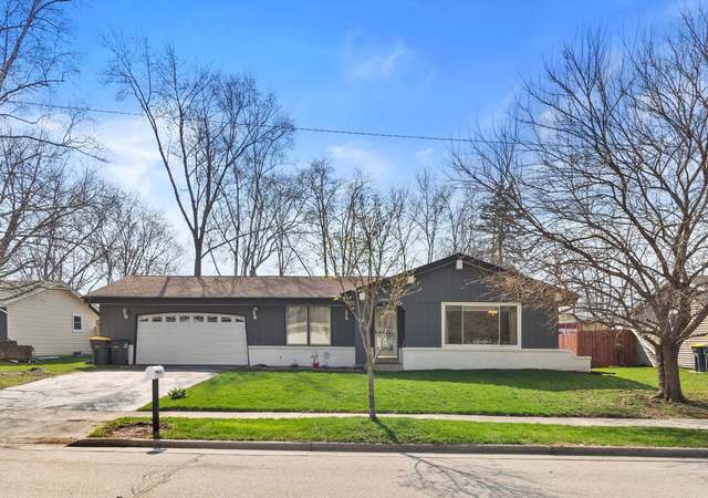 Property at 1724 Cottonwood Dr, Waukesha, WI 53189, 3 beds, 2.5 baths