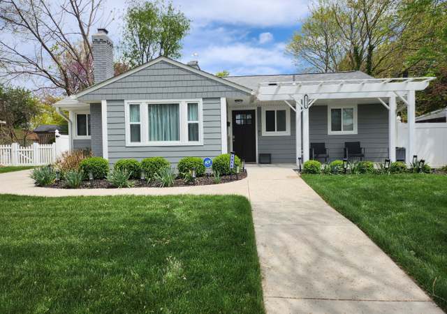 Photo of 1916 Gainsboro Rd, Rockville, MD 20851