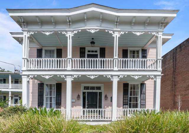 Property at 12 N 5th Ave, Wilmington, NC 28401, 3 beds, 2.5 baths