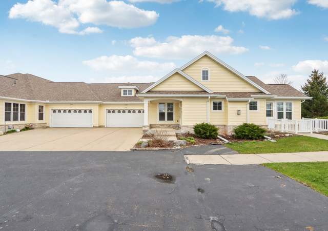 Property at 2733 Ironwood Dr #15, Sun Prairie, WI 53590, 3 beds, 3 baths