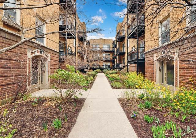 Photo of 4718 N Beacon St Unit 3W, Chicago, IL 60640