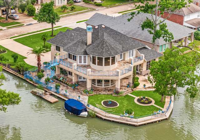 Property at 2511 Peninsulas Dr, Missouri City, TX 77459, 4 beds, 3.5 baths