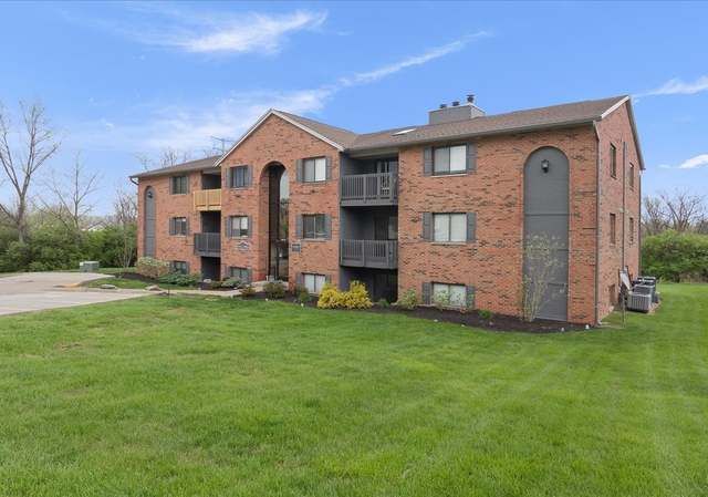 Property at 9452 Woodland Hills Dr, West Chester, OH 45011, 2 beds, 1.5 baths