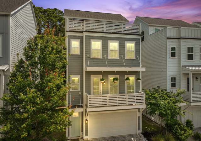 Photo of 539 Cooper Village Ln, Mount Pleasant, SC 29464
