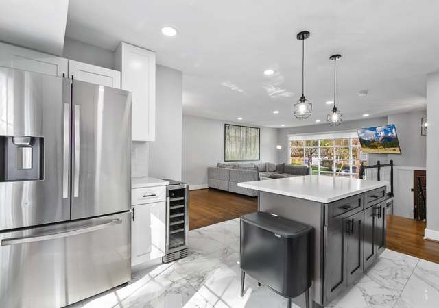 Property at 14303 Merton Ct, Rockville, MD 20853, 5 beds, 3 baths