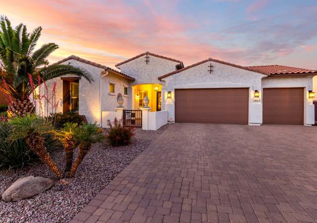 Property at 2854 E Sunflower Dr, Gilbert, AZ 85298, 4 beds, 4 baths