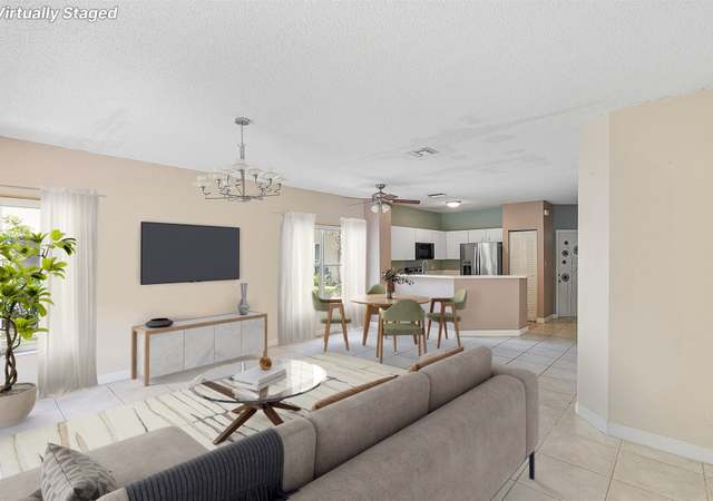 Property at 12114 SW 2nd St, Pembroke Pines, FL 33025, 3 beds, 2.5 baths