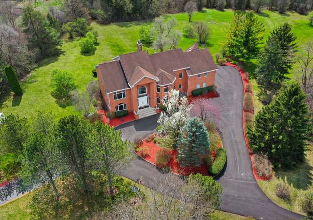 Property at 309 Dundee Rd, Barrington, IL 60010, 4 beds, 4 baths