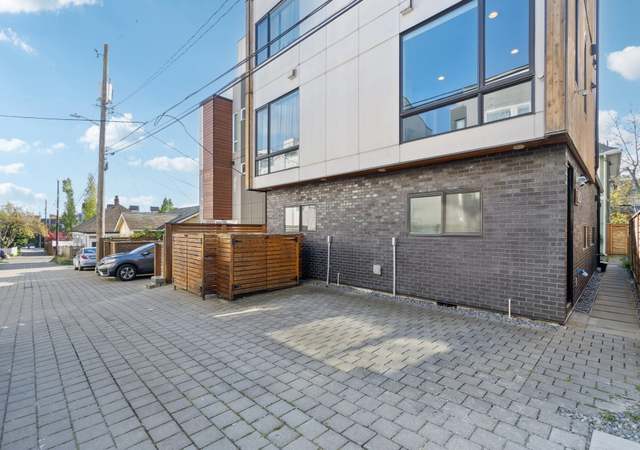 Property at 1116 13th Ave Unit D, Seattle, WA 98122, 2 beds, 2 baths