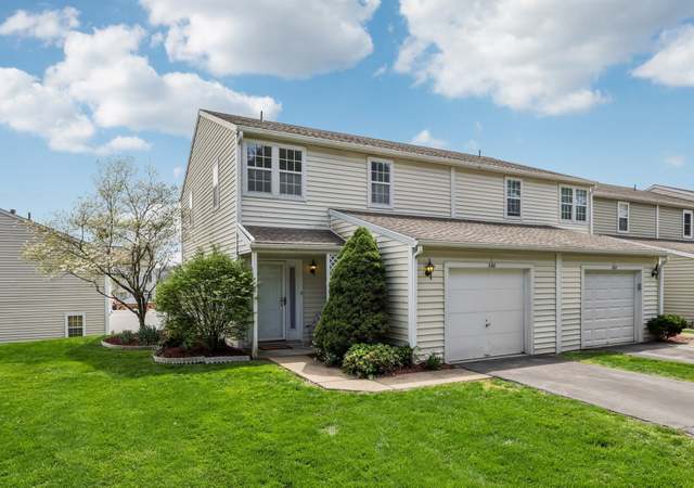 Property at 300 Carla Dr, Blawnox, PA 15238, 2 beds, 1.5 baths