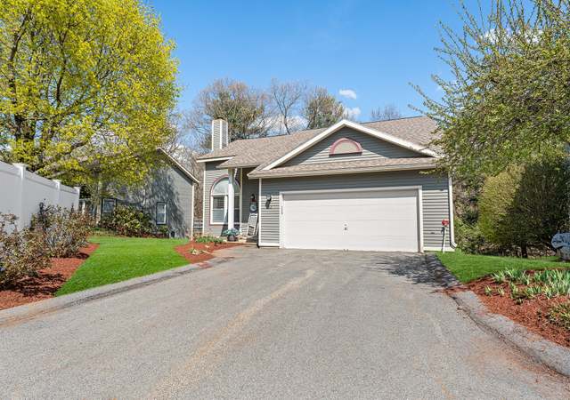 Photo of 22 Weatherstone Dr #22, Worcester, MA 01604