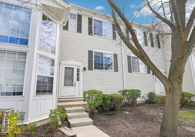 Property at 705 Hidden Creek Ln, North Aurora, IL 60542, 2 beds, 1.5 baths
