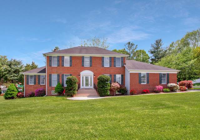 Property at 11871 Lexington Dr, Dunkirk, MD 20754, 5 beds, 3.5 baths