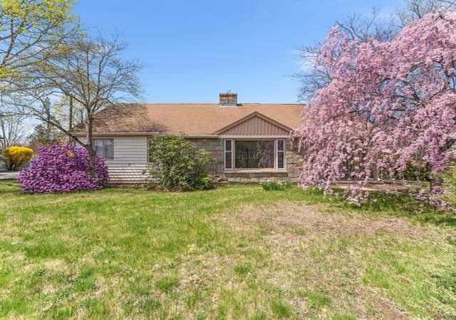 Photo of 440 N Main St, Attleboro, MA 02703